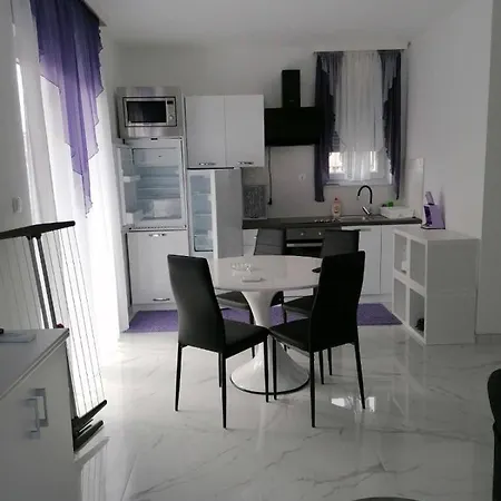 Vila Slavica Vir Exterior photo
