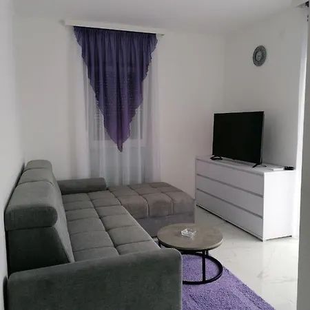 Vila Slavica Vir Exterior photo