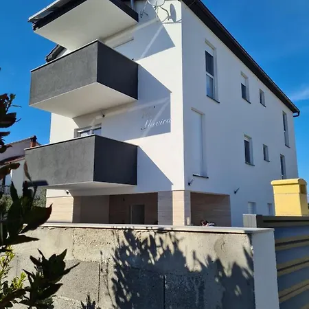 Vila Slavica Vir Exterior photo