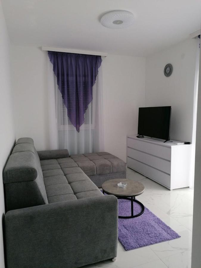 Apartment Slavica Vir